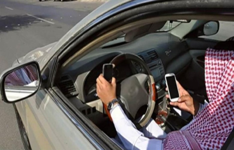 اعتباراً من الخميس المقبل .. رصد مخالفتي “الحزام والجوال” على الطرق الخارجية في الشمالية والباحة