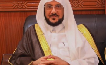 آل الشيخ: إتاحة الوظائف أمام الشابات المؤهلات في “الشؤون الإسلامية” آل الشيخ: إتاحة الوظائف أمام الشابات المؤهلات في “الشؤون الإسلامية”