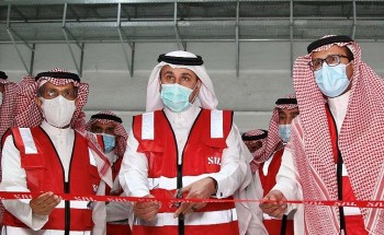 بالفيديو: وزير النقل يفتتح مرافق مناولة المواد الطبية في محطة سال للشحن بمطار الملك خالد بالفيديو: وزير النقل يفتتح مرافق مناولة المواد الطبية في محطة سال للشحن بمطار الملك خالد