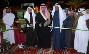 محافظ العلا يفتتح فعاليات أندية مدارس الحي لمهرجان الفوانيس ومهرجان الطفولة والمرح