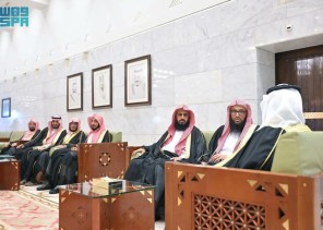 خلال شهر رمضان.. نائب أمير منطقة الرياض يطلع على جهود فرع هيئة الأمر بالمعروف في المنطقة ويستلم تقريرًا عن أعمالها