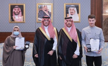 سمو محافظ الأحساء يكرّم الفائزين بجائزة الاختراع والابتكار والتقنية الدولية سمو محافظ الأحساء يكرّم الفائزين بجائزة الاختراع والابتكار والتقنية الدولية