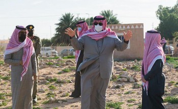 أمير الحدود الشمالية يتفقد قرية زُبَالا التاريخية أمير الحدود الشمالية يتفقد قرية زُبَالا التاريخية