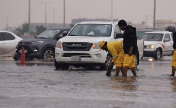أمانة حفرالباطن تواصل أعمالها الميدانية أثناء الحالة المطرية التي تعيشها المُحافظة