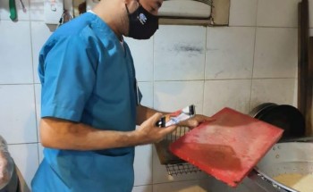 أمانة الشرقية: 857 جولة رقابية تسفر عن ضبط11 مخالفة للتدابير الاحترازية في الأسواق والمراكز التجارية أمس الثلاثاء أمانة الشرقية: 857 جولة رقابية تسفر عن ضبط11 مخالفة للتدابير الاحترازية في الأسواق والمراكز التجارية أمس الثلاثاء