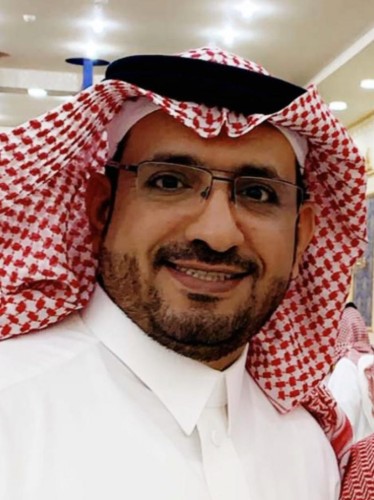 رؤية تزين منزل الإعلامي محمد الشقاء