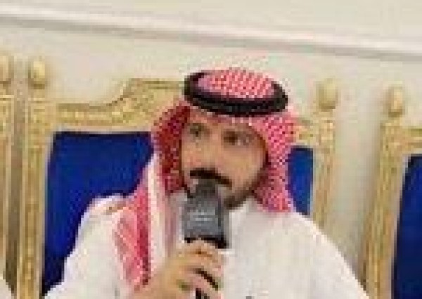 الإعلامي “خالد بن نقاء القلادي” يوجه رسالة لرجل الأعمال “عايض بن فلاح بن رقيب” على مداخلته خلال حفل عشاء “ماهر بن عيد الحافظي”: بيض الله وجهك ونحن نفتخر بك
