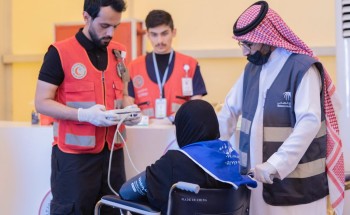 الهلال الأحمر بالحدود الشمالية يواصل تقديم خدماته لحجاج العراق عبر منفذ جديدة عرعر الهلال الأحمر بالحدود الشمالية يواصل تقديم خدماته لحجاج العراق عبر منفذ جديدة عرعر