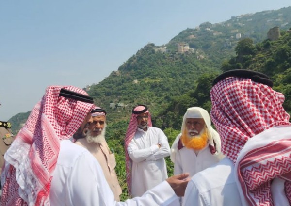 محافظ فيفاء يزور مزرعة الثويعي للبن بالمحافظة محافظ فيفاء يزور مزرعة الثويعي للبن بالمحافظة