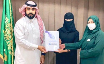 مدير إدارة التطوع بجمعية مراكز الأحياء بمكة يوقع عقد شراكة مجتمعية بين إدارة التطوع ومجموعة البدر الطبية