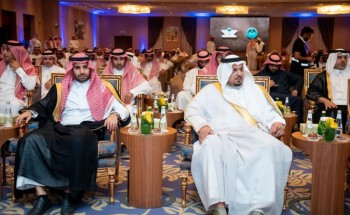 كفيف تزف ٧٠ شاباً وفتاة لعش الزوجية