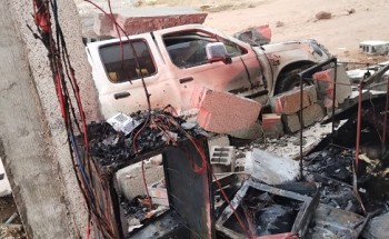 الدفاع المدني بعيون الجواء يباشر حادث وميض لحظي نتيجة تسرب غاز الميثان في فناء منزل الدفاع المدني بعيون الجواء يباشر حادث وميض لحظي نتيجة تسرب غاز الميثان في فناء منزل