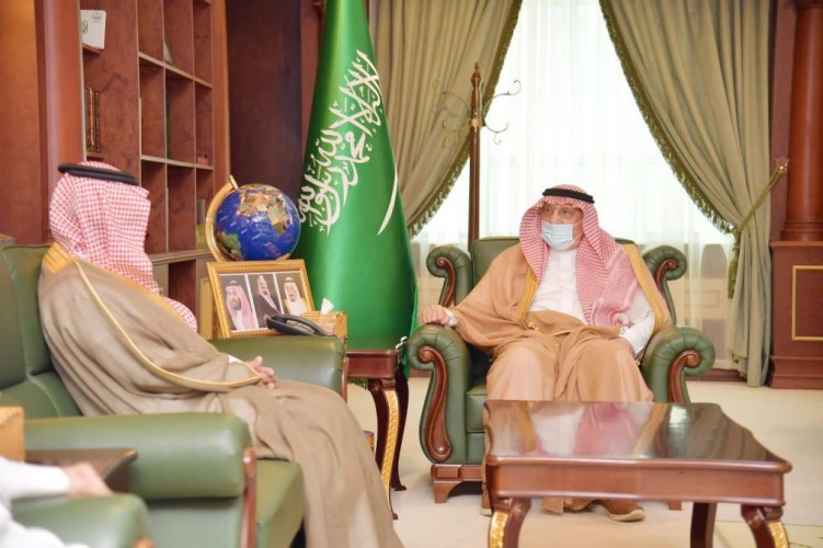 سمو أمير منطقة جازان يستقبل المشرف على الهيئة العليا للأمن الصناعي..
