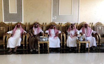 محافظ السليمي يُعزِّي “والف العايضي” في وفاة والدته محافظ السليمي يُعزِّي “والف العايضي” في وفاة والدته
