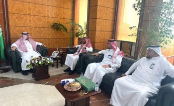 بلدية الخفجي ووزارة البيئة والمياه والزراعة يناقشان الموضوعات المشتركة وآليات مسار انتقال الاختصاصات بلدية الخفجي ووزارة البيئة والمياه والزراعة يناقشان الموضوعات المشتركة وآليات مسار انتقال الاختصاصات