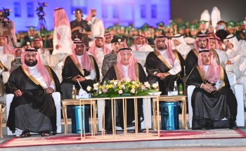 سموُّ أميرِ جازان يرعى حفلَ تخريج الدفعة الـ18 من طلبة جامعة جازان سموُّ أميرِ جازان يرعى حفلَ تخريج الدفعة الـ18 من طلبة جامعة جازان