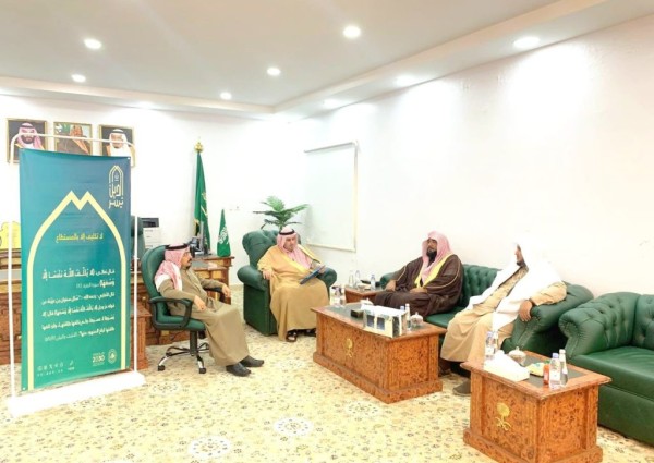 محافظ بني حسن يفعّل حملة الأمر بالمعروف ( الدين يسر ) محافظ بني حسن يفعّل حملة الأمر بالمعروف ( الدين يسر )