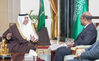 أمير تبوك يستقبل القنصل البنغلاديشي لدى المملكة أمير تبوك يستقبل القنصل البنغلاديشي لدى المملكة