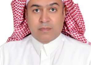 جلسة تحت ضوء القمر.. بين نخيل وادي الدواسر وذكريات ستون عاماً