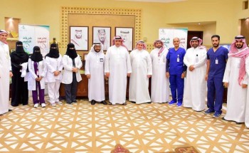 السديري يدشن حملة التطعيم بلقاح الانفلونزا الموسمية السديري يدشن حملة التطعيم بلقاح الانفلونزا الموسمية