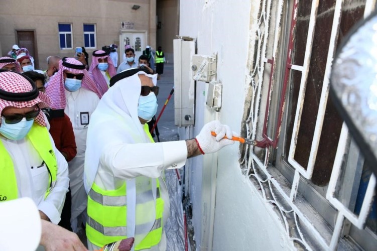 أمين الشرقية يدشن مبادرة “عمار السعودية ” في حي الدواسر بالدمام