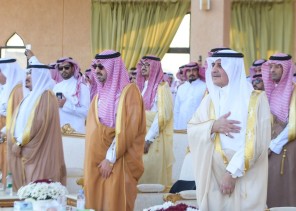 أمير تبوك يكرم الفائزين بجائزة سموه للمزرعة النموذجية في عامها الـ33 أمير تبوك يكرم الفائزين بجائزة سموه للمزرعة النموذجية في عامها الـ33