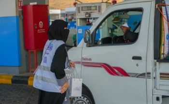 أمانة محافظة جدة تشارك في مبادرة (بيدنا نصنع الأجر) بالتعاون مع جمعية لزم أمانة محافظة جدة تشارك في مبادرة (بيدنا نصنع الأجر) بالتعاون مع جمعية لزم