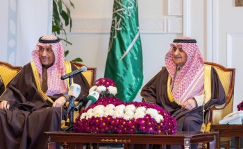 أمير منطقة تبوك يكرم الفائزين بجائزة “تبوك للعمل التطوعي” في دورتها الأولى