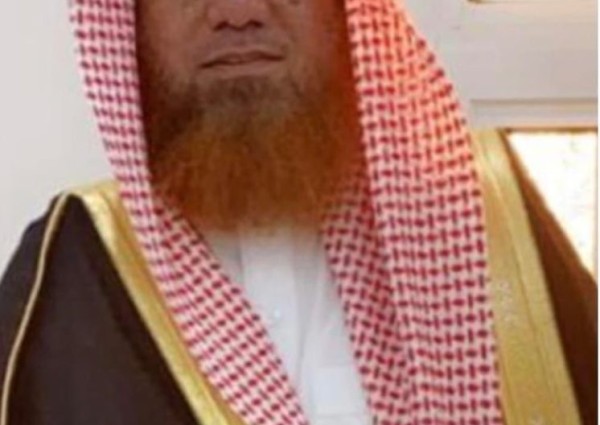 “الشيخ محمد الحازمي” شيخ قرية العشه يهنئ القيادة الرشيدة بعيد الفطر المبارك لعام (1446)هـ “الشيخ محمد الحازمي” شيخ قرية العشه يهنئ القيادة الرشيدة بعيد الفطر المبارك لعام (1446)هـ
