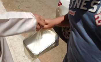 سواعد الحي بمركز المسفلة يوزع ٩٠٠ وجبة ساخنة غرة محرم سواعد الحي بمركز المسفلة يوزع ٩٠٠ وجبة ساخنة غرة محرم