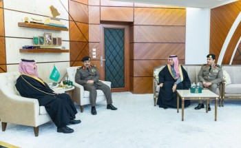 أمير الشرقية يستقبل مدير شرطة المنطقة ويهنئ مدير المرور بمناسبة تعيينه