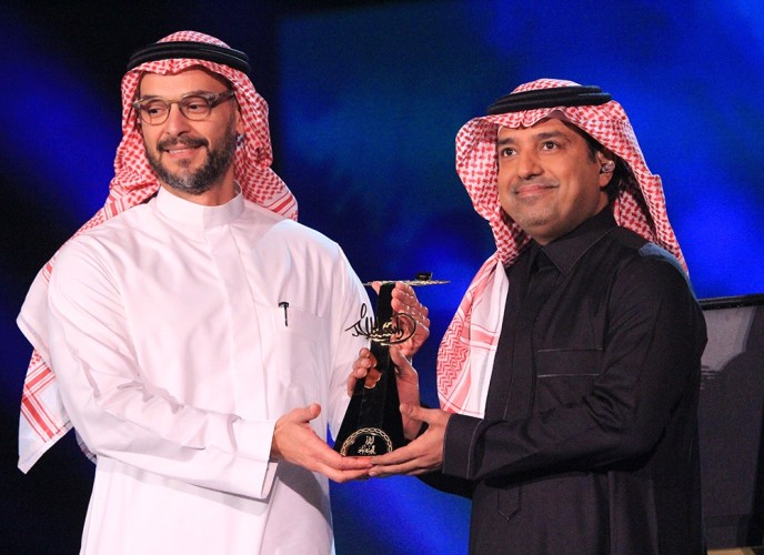 ليلة “السندباد” تحظى بقبول منقطع النظير تكريم خاص لراشد و 600 ألف لعوده الخاص