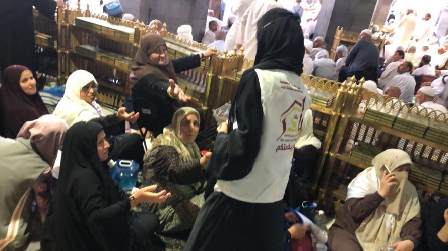 أكثر من ٢١٦٥٠ ساعة تطوعية يقدمها النادي الموسمي التطوعي بادر بنات بتعليم مكة