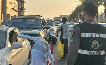 “لك مثل أجره”.. مبادرة تطوعية توزع أكثر من 1300 وجبة إفطار خلال أسبوعها الثالث في رمضان
