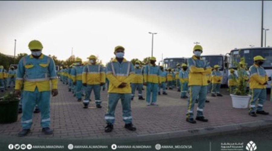 وزير الشؤون البلدية يعتمد 4 عقود جديدة لنظافة المدينة المنورة لمدة 5 أعوام