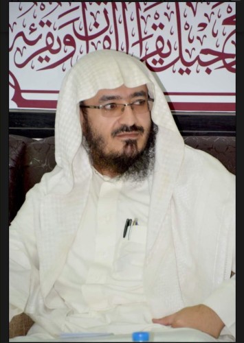 الشيخ صالح بن حميد صوت مكة الخاشع .. دمعة المنبر وبلاغة البيان