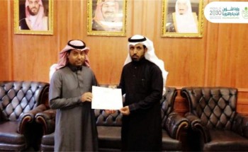 *بلدية محافظة السليمي تكرم الموظف المثالي*