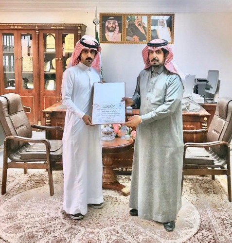 محافظ ضرية “صالح بن مبارك الشعمل‬⁩” يكرم فريق صقاقير ضرية