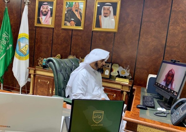 وحدة الأمن الفكري بهيئة الأمر بالمعروف تنفذ لقاءً بعنوان (ربِّ اجعل هذا البلد آمناً) لمنسوبي هيئة القصيم وحدة الأمن الفكري بهيئة الأمر بالمعروف تنفذ لقاءً بعنوان (ربِّ اجعل هذا البلد آمناً) لمنسوبي هيئة القصيم