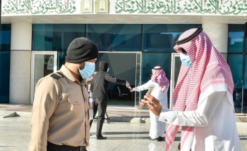 الشؤون الإسلامية تبدأ تنفيذ شرط إلزامية “توكلنا” لمنسوبيها والمراجعين الشؤون الإسلامية تبدأ تنفيذ شرط إلزامية “توكلنا” لمنسوبيها والمراجعين