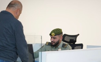 «جوازات منفذ الحديثة» تنهي إجراءات مغادرة الحجاج وتؤكد جاهزيتها في جميع المنافذ