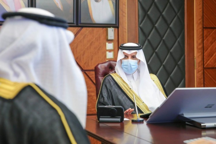 أمير الشرقية يستقبل رئيس جامعة حفر الباطن ويطلع على آلية القبول