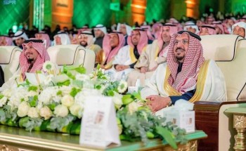 الأمير بدر بن عبدالمحسن يحيي أمسية شعرية في القصيم