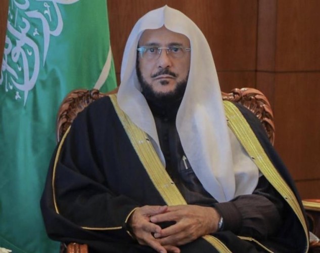 وزير الشؤون الإسلامية يوجه كافّة الخطباء بحثّ المصلين في خطبة صلاة عيد الفطر على أخذ لقاح كورونا