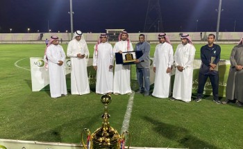 وكيل محافظة بيش يرعى نهائي المباراة الختامية لدوري رابطة الهواة