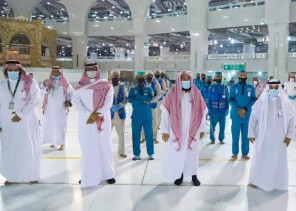 الرئيس العام خلال تفقده أعمال إدارتي التطهير والوقاية البيئية ومكافحة الأوبئة عملكم له فضل عظيم