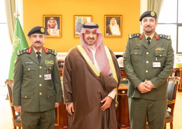 نائب أمير تبوك يستقبل مدير السجون بالمنطقة نائب أمير تبوك يستقبل مدير السجون بالمنطقة