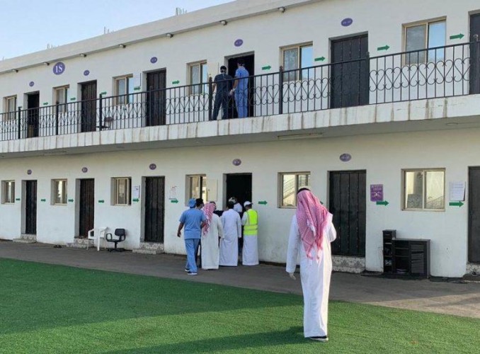 ماهي أبرز المخالفات التي رصدت في مساكن العمالة؟ .. وكيل الشؤون البلدية يكشف!