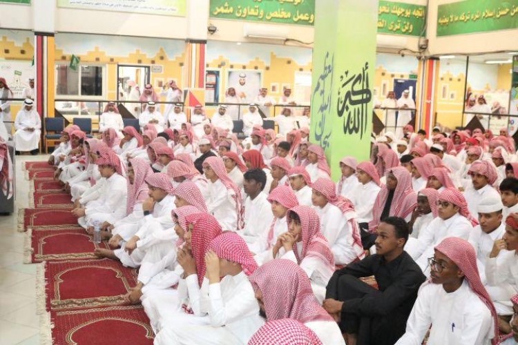 “مدير تعليم محايل” يشارك في برنامج “حياة”