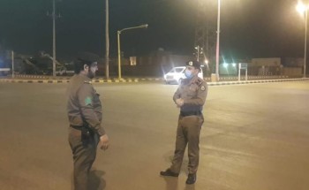 التشديد ومتابعة منع حظر التجول في مدينة القيصومة التشديد ومتابعة منع حظر التجول في مدينة القيصومة